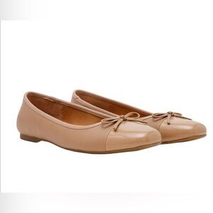 DV by Dolce Vita Tan Flats with Bow